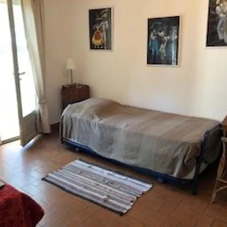 Maison La Croix-valmer, 5 Pieces, 6 Personnes - Fr-1-726-38